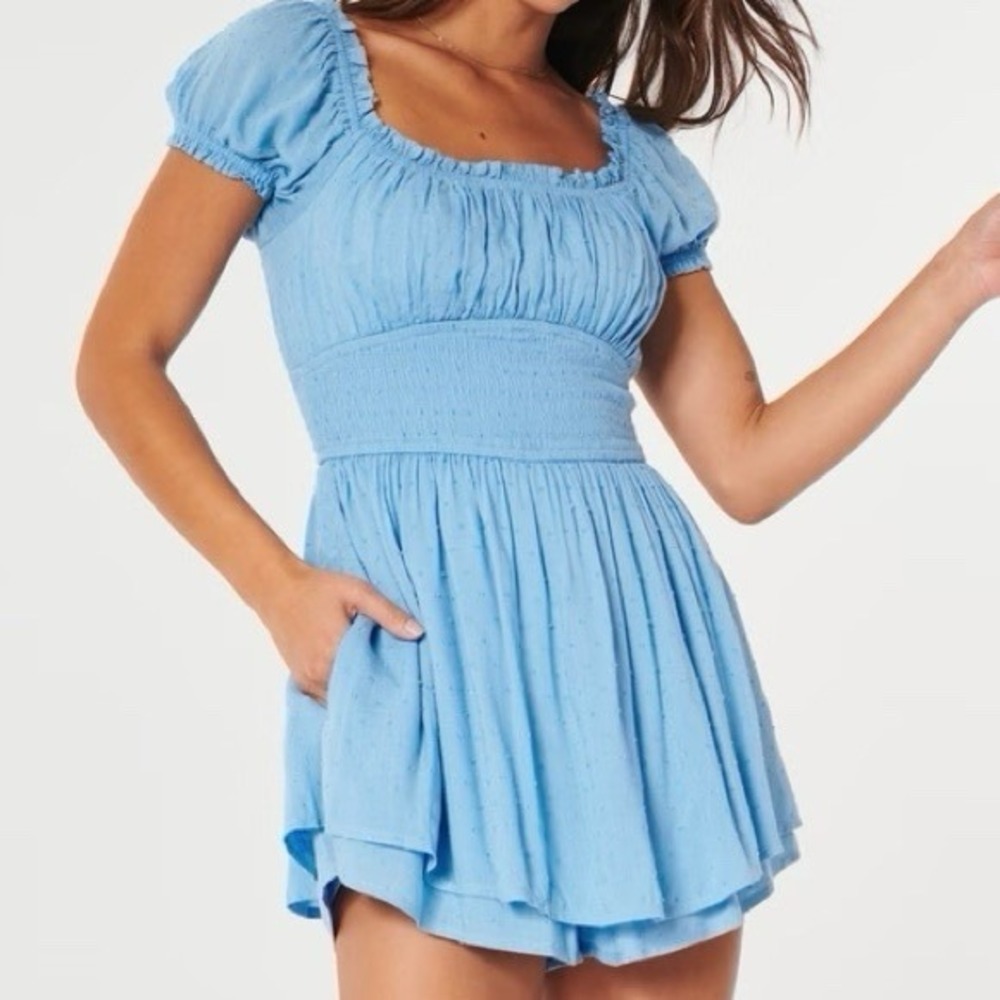 Hollister Babydoll Romper Smocked Elastic Waist Puff Sleeve Blue Cottage Flowy S